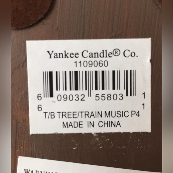 Yankee Candle Co. Music Tree Train Candle Holder. NEW - Picture 15 of 16